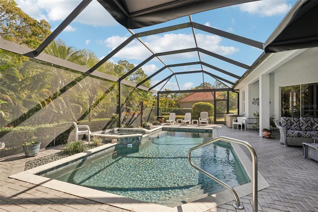 417 Huntridge Drive Venice, FL 34292 - Photo 39 of 68