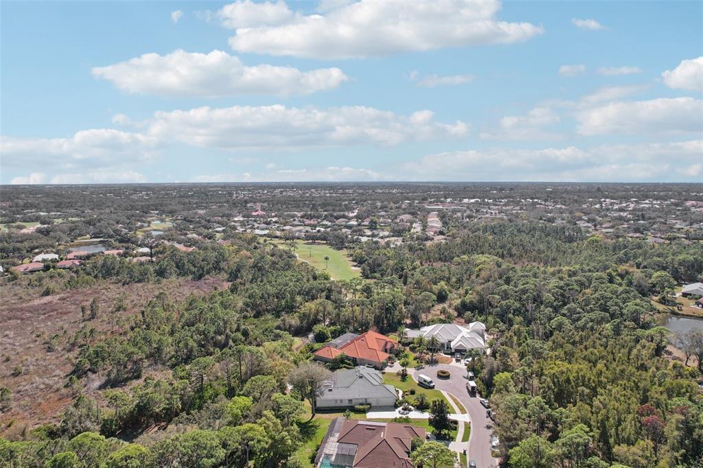 417 Huntridge Drive Venice, FL 34292 - Photo 52 of 68