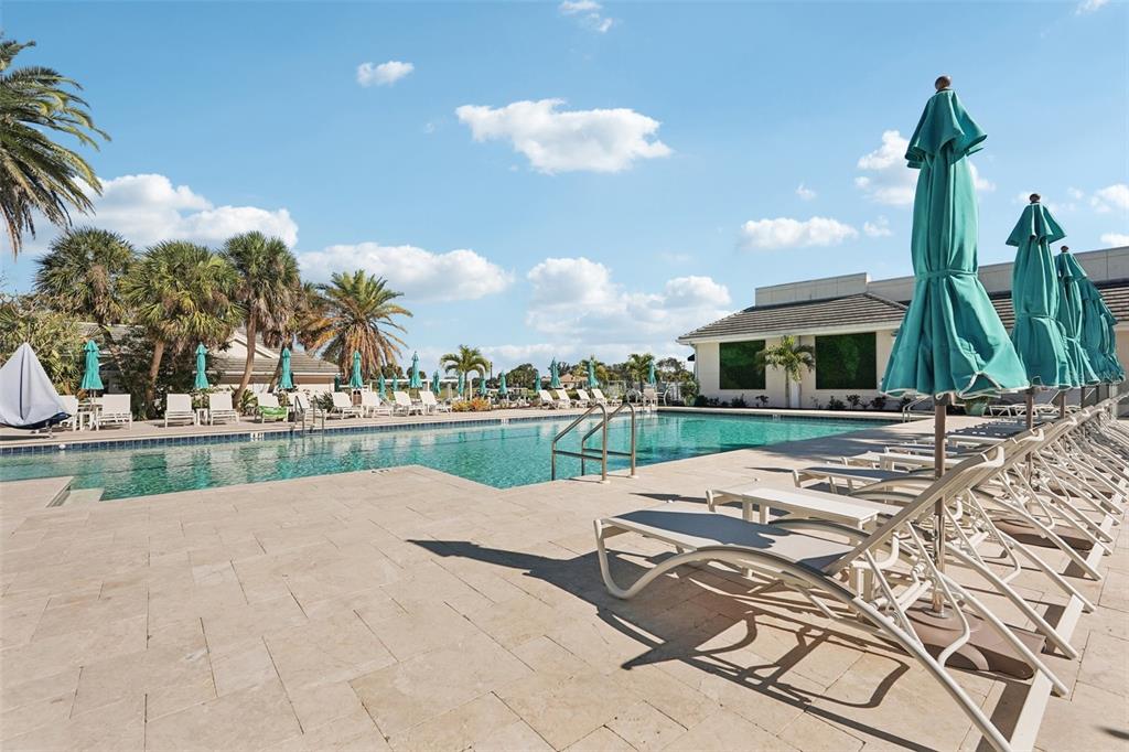 417 Huntridge Drive Venice, FL 34292 - Photo 61 of 68