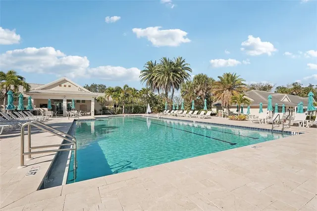 $995,900 | 417 Huntridge Drive, Venice, FL 34292
