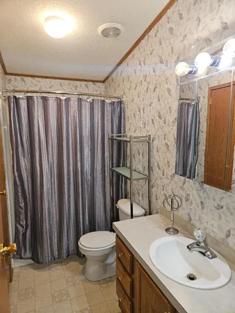 $250,000 | 10272 Lakeside Drive, Finlayson, MN 55735