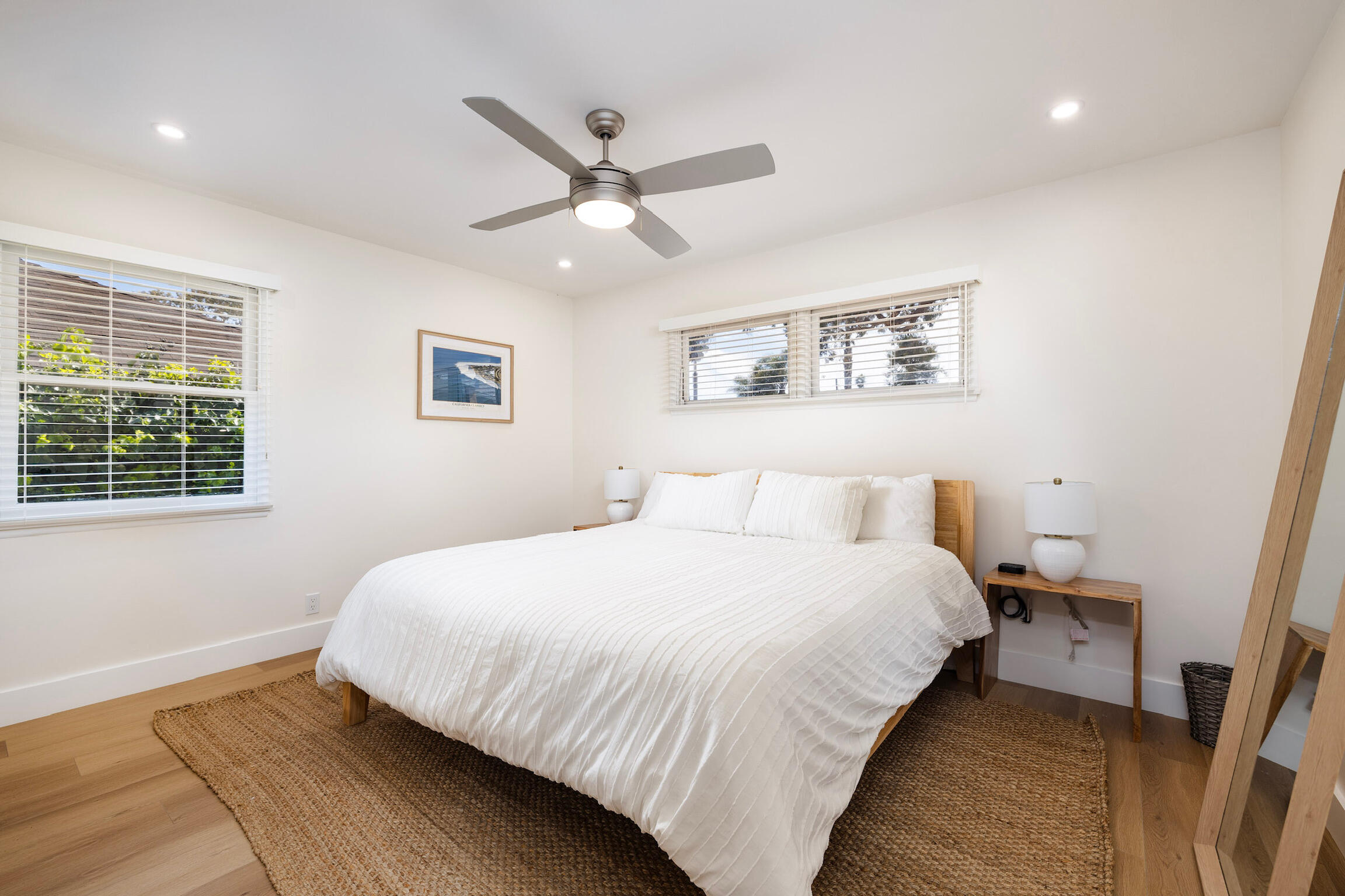 238 San Rafael Avenue Santa Barbara, CA 93109 - Photo 7 of 17 Nice sized Bedroom