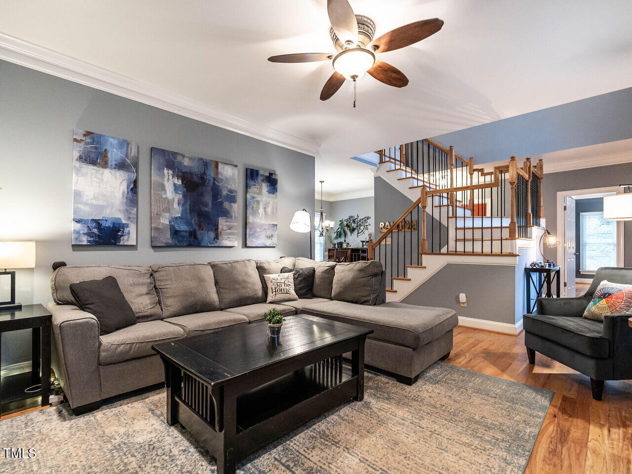 3117 Campbell Road Raleigh, NC 27606 - Photo 11 of 42 010-1280x960-family-room