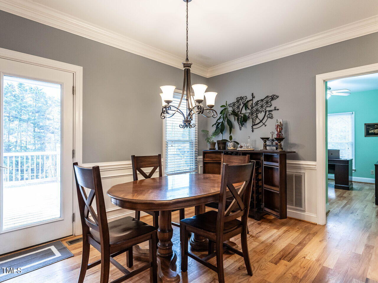 3117 Campbell Road Raleigh, NC 27606 - Photo 12 of 42 011-1280x960-dining-room