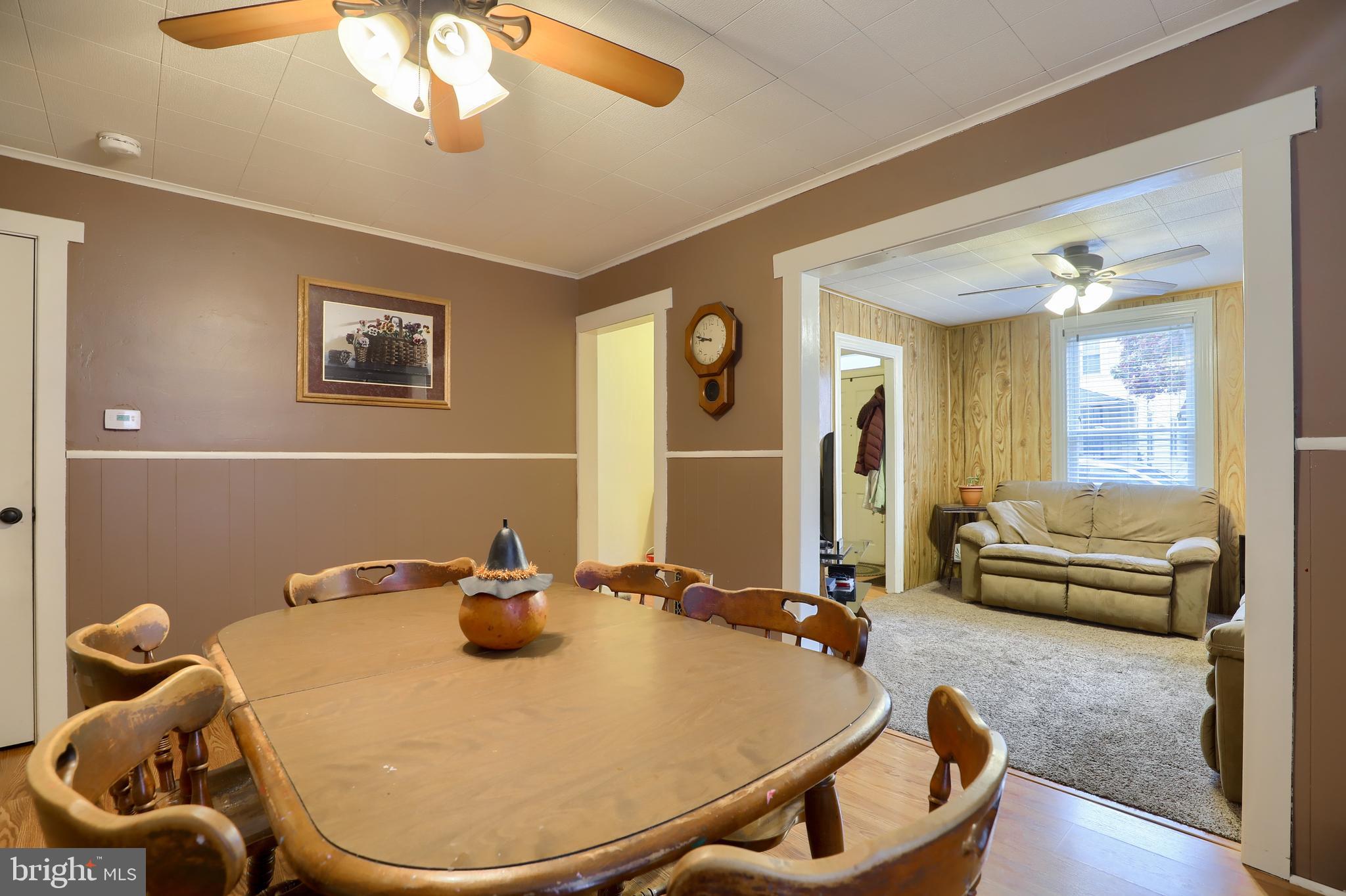 33 South Locust Street Lititz, PA 17543 - Photo 11 of 28