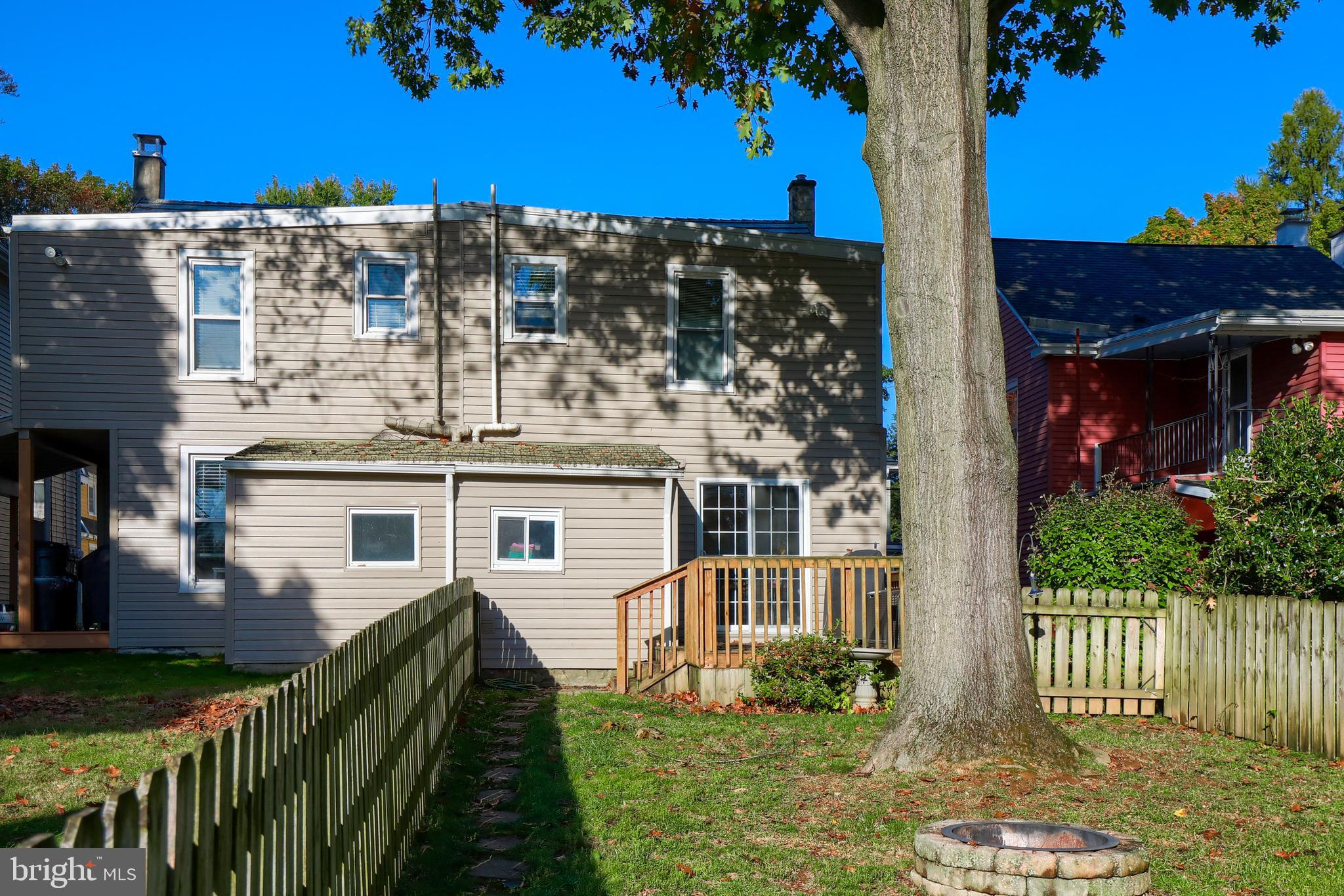 33 South Locust Street Lititz, PA 17543 - Photo 26 of 28