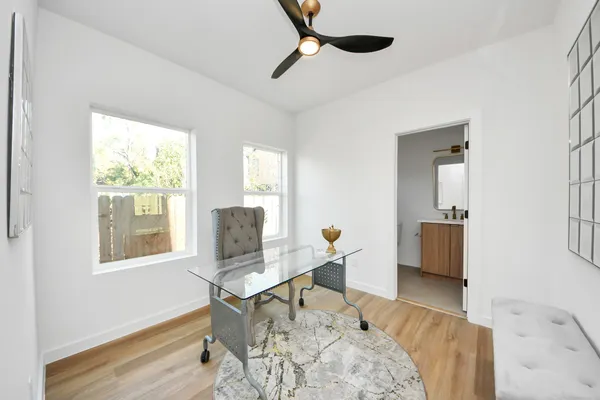 $2,600 | 1216 East 34th Street, Unit C, Houston, TX 77022