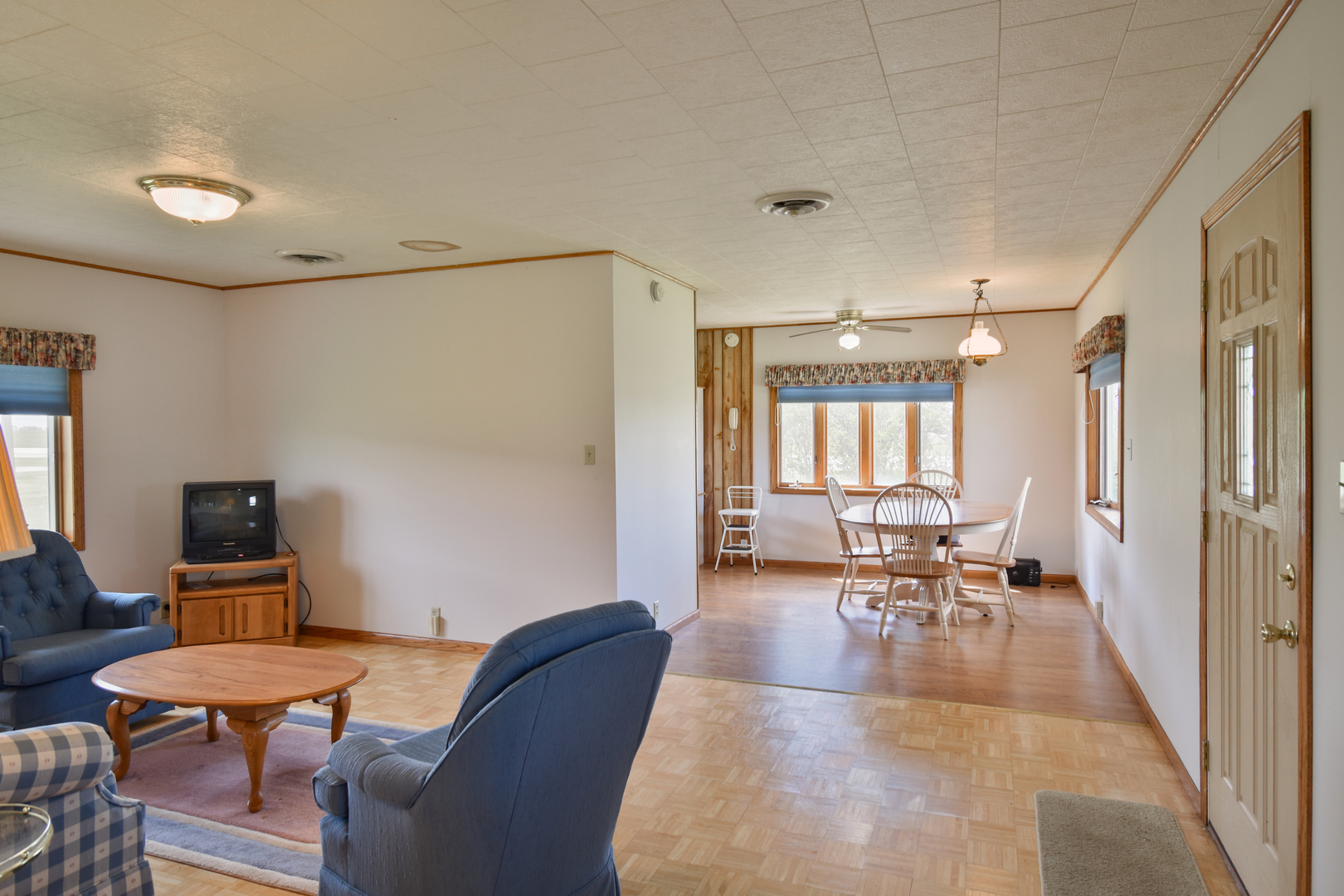 33879 East 800 N Road Chatsworth, IL 60921 - Photo 23 of 53 Gallery Image 23