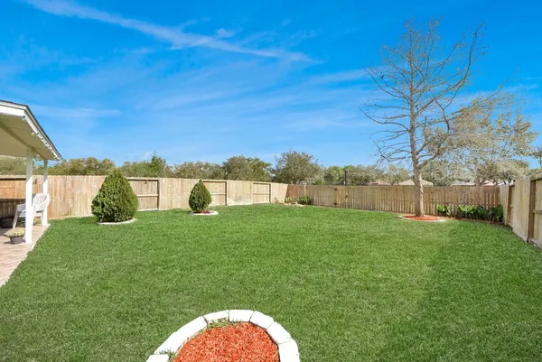 $289,900 | 17006 Kemble Creek Drive, Houston, TX 77084