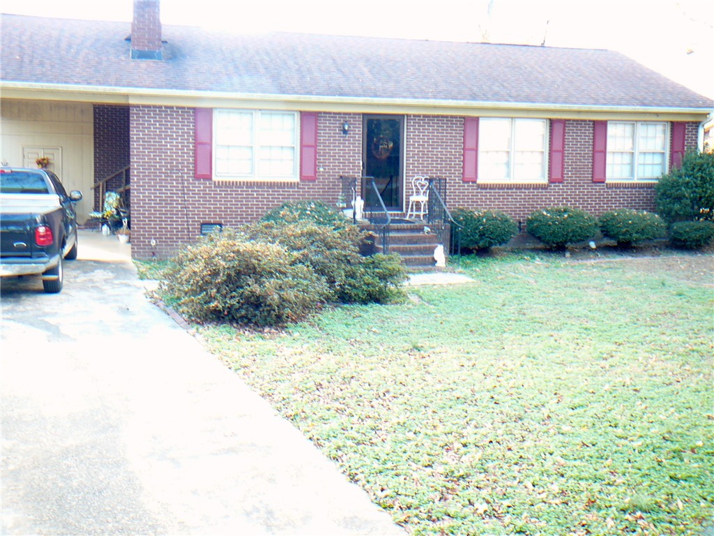 213 Westwind Road Anderson, SC 29625 - Photo 15 of 16 Gallery Image 15