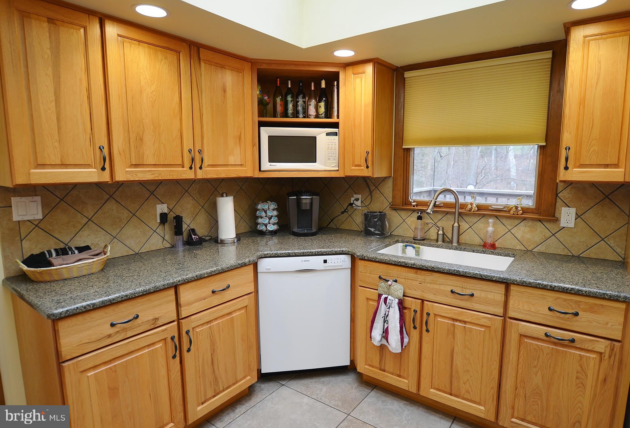 430 Greenville Road Denver, PA 17517 - Photo 6 of 23 V3