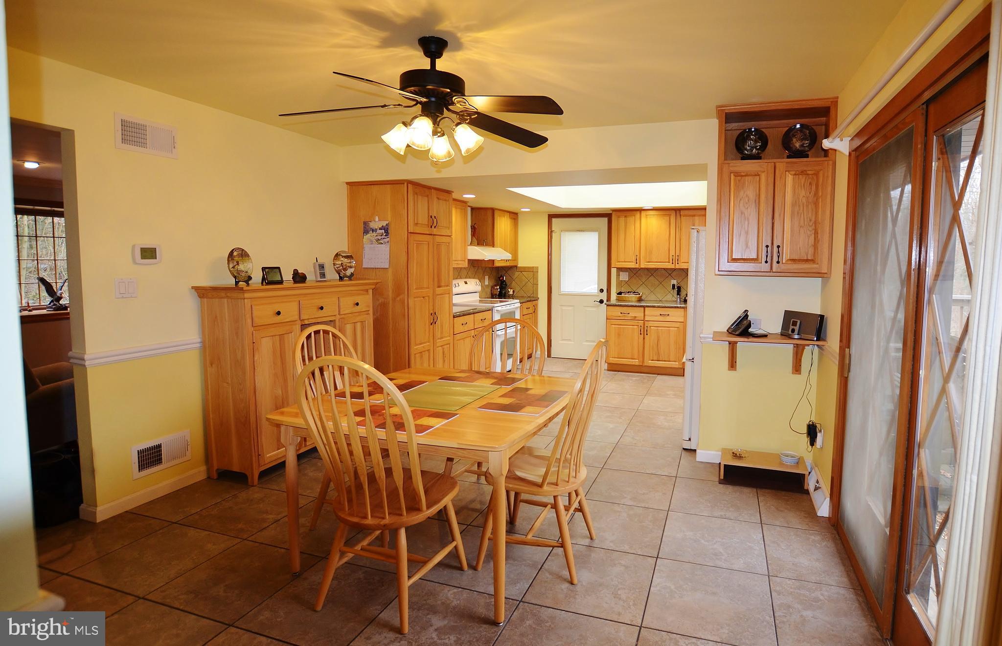 430 Greenville Road Denver, PA 17517 - Photo 8 of 23 V2