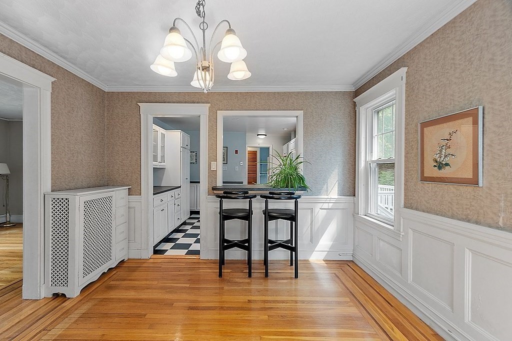 52 Plymouth Road Needham, MA 02492 - Photo 16 of 42 Gallery Image 16