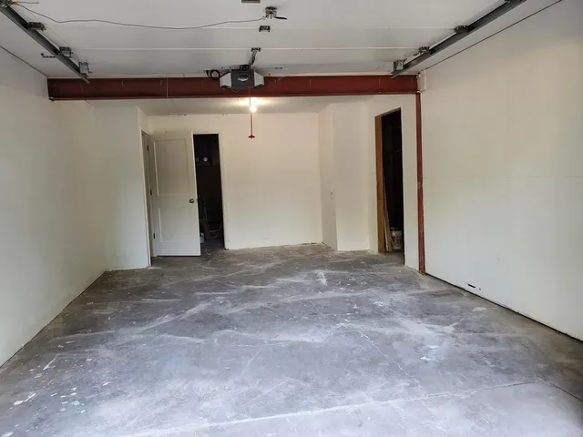 $2,100 | 2418 Adler, Middleton, WI 53562