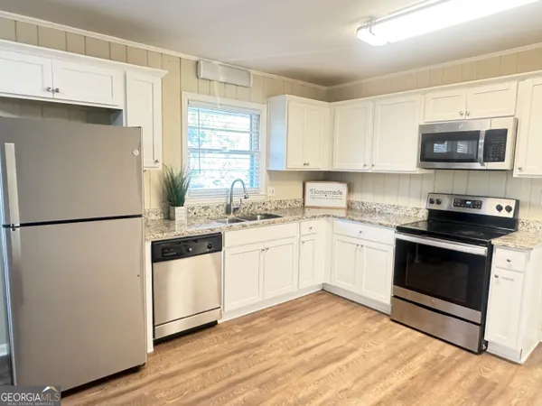 $2,095 | 3820 Union Road Southwest, South Fulton, GA 30349