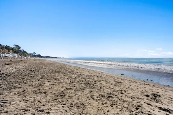 $2,549,000 | 320 Cliff Drive, Aptos, CA 95003