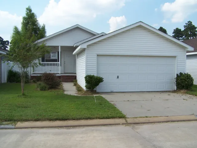 front view of house with a yard