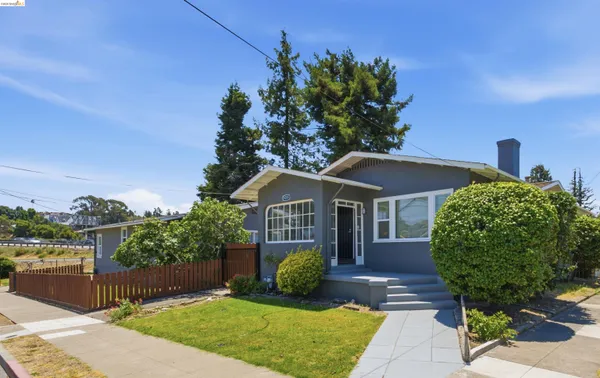 $1,395,000 | 4203 Redding Street, Oakland, CA 94619