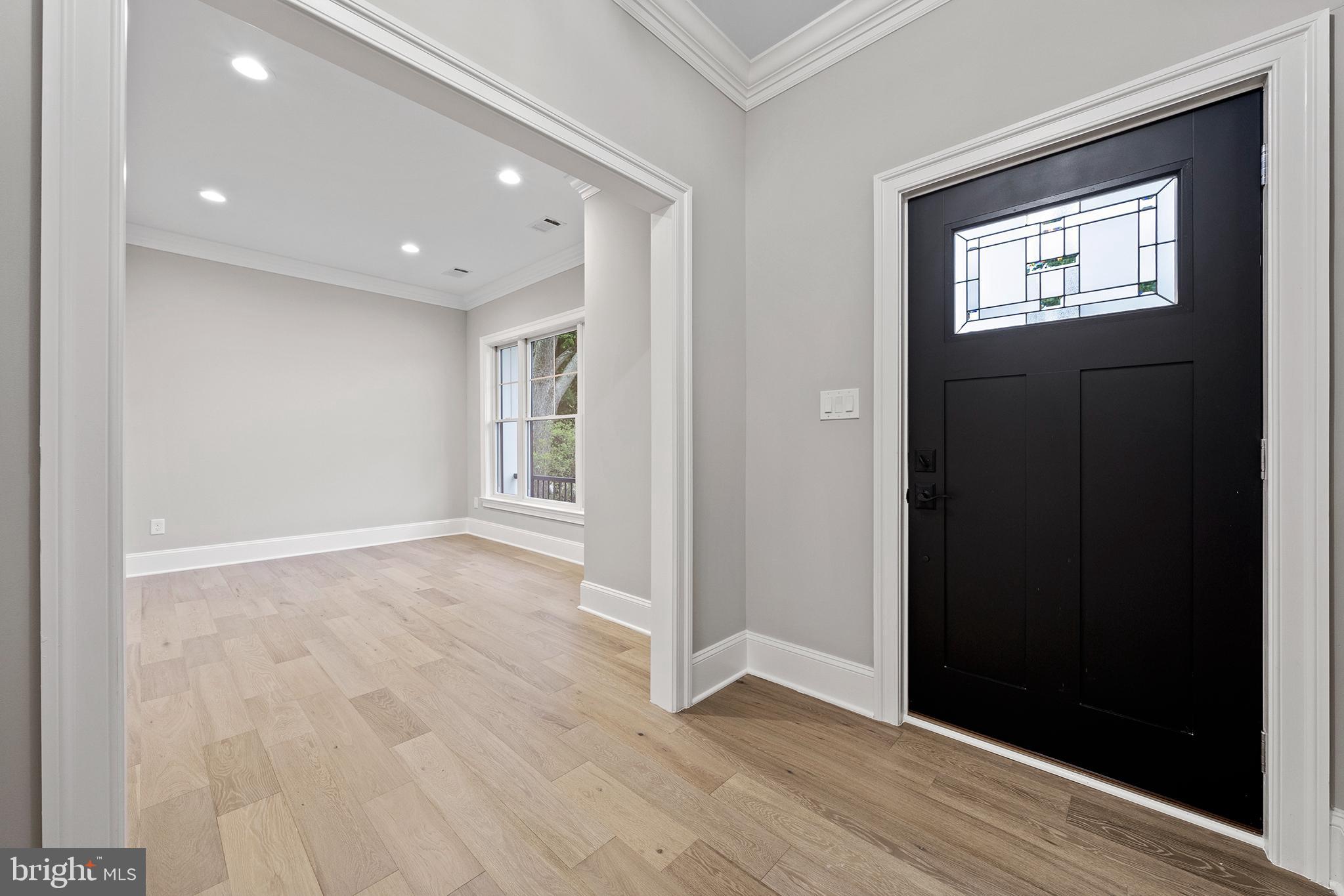 6934 Oak Ridge Road Falls Church, VA 22042 - Photo 14 of 63 Gallery Image 14