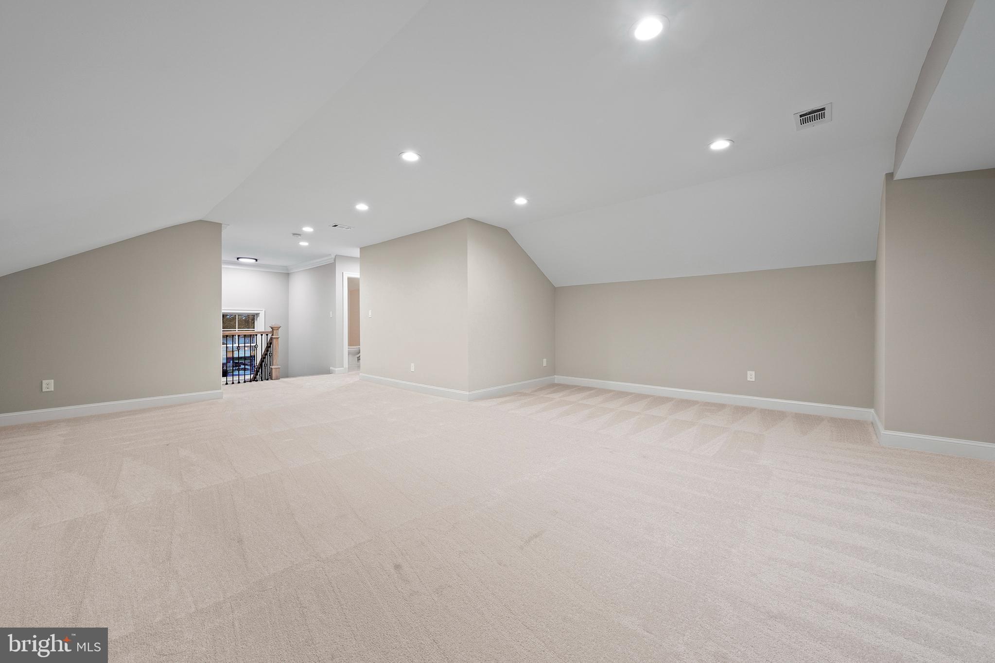 6934 Oak Ridge Road Falls Church, VA 22042 - Photo 44 of 63 Gallery Image 44