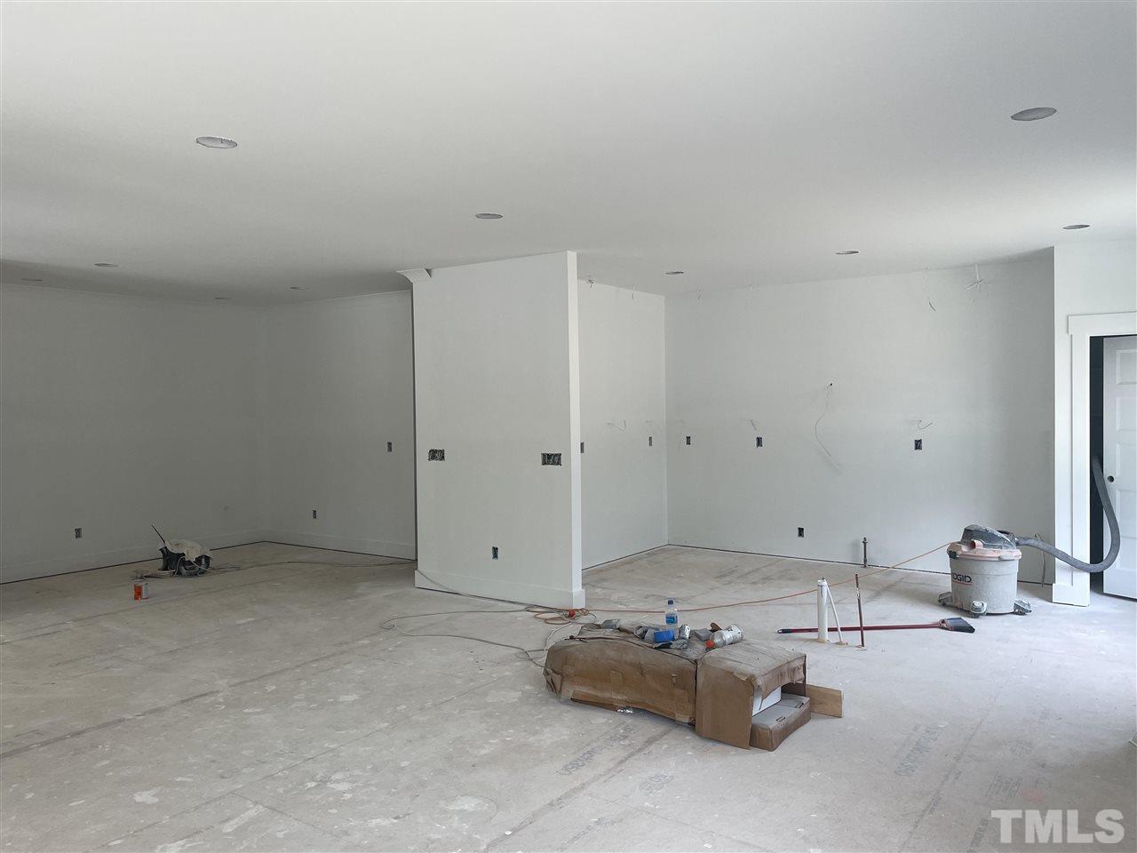 2332 Freedom Road Smithfield, NC 27577 - Photo 14 of 23 Gallery Image 14