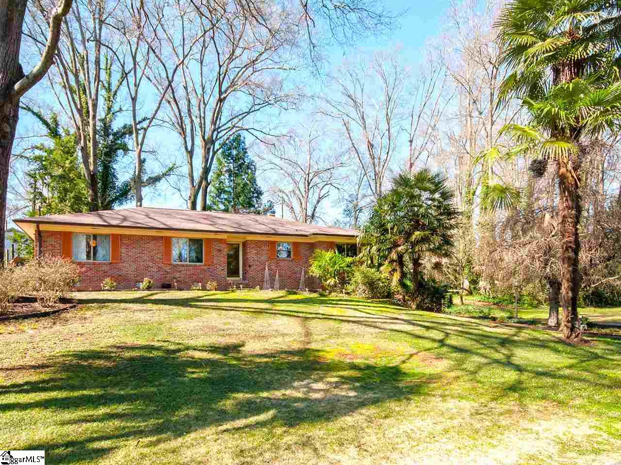 511 Woodland Way Anderson, SC 29621 - Photo 2 of 36