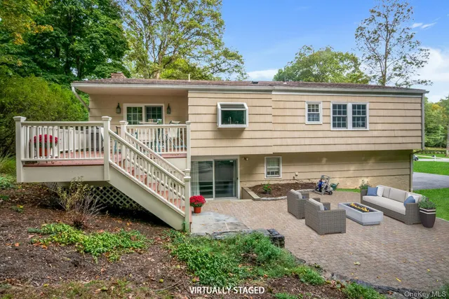 $1,050,000 | 62 Whitson Road, Briarcliff Manor, NY 10510