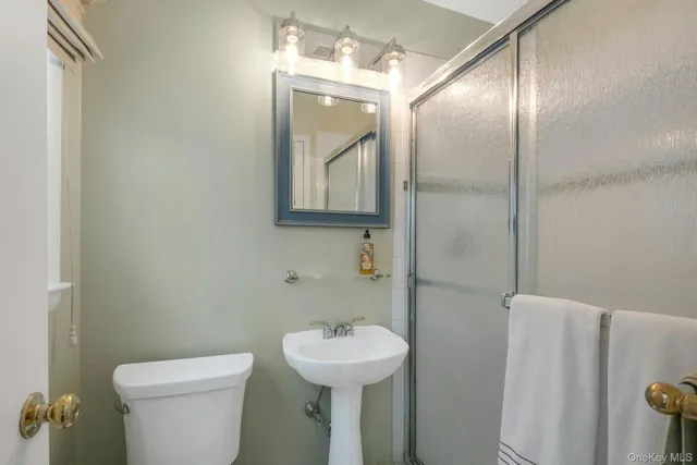 $1,050,000 | 62 Whitson Road, Briarcliff Manor, NY 10510