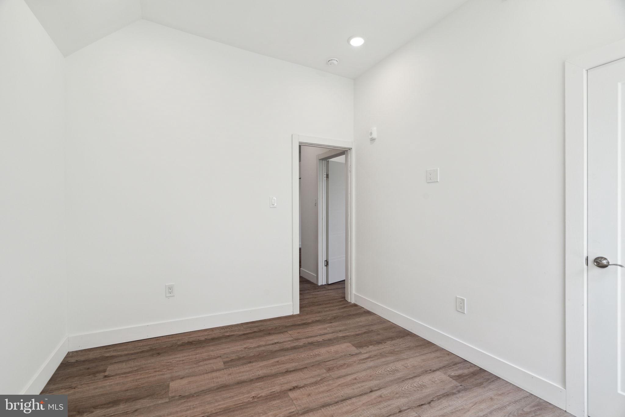 5164 Ridge Avenue, Unit 3 Philadelphia, PA 19128 - Photo 14 of 28