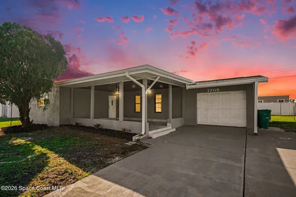 $314,900 | 1705 Dodge Circle South, Melbourne, FL 32935