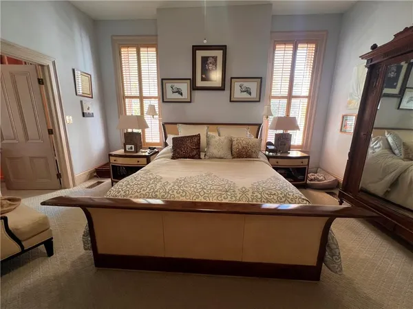 $675,000 | 206 South Doctor Martin Luther King Street, Natchez, MS 39120