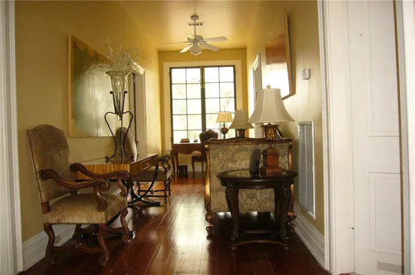 $675,000 | 206 South Doctor Martin Luther King Street, Natchez, MS 39120