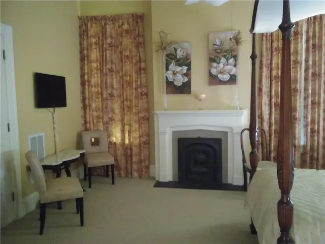 $675,000 | 206 South Doctor Martin Luther King Street, Natchez, MS 39120