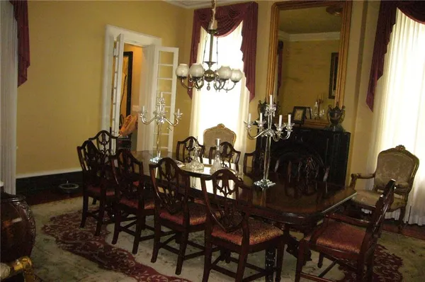 $675,000 | 206 South Doctor Martin Luther King Street, Natchez, MS 39120