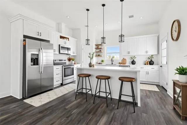 $250,000 | 2616 Guerra Drive, Violet, LA 70092