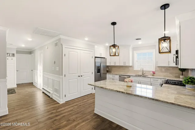 $469,999 | 199 Cabrillo Boulevard, Toms River, NJ 08757