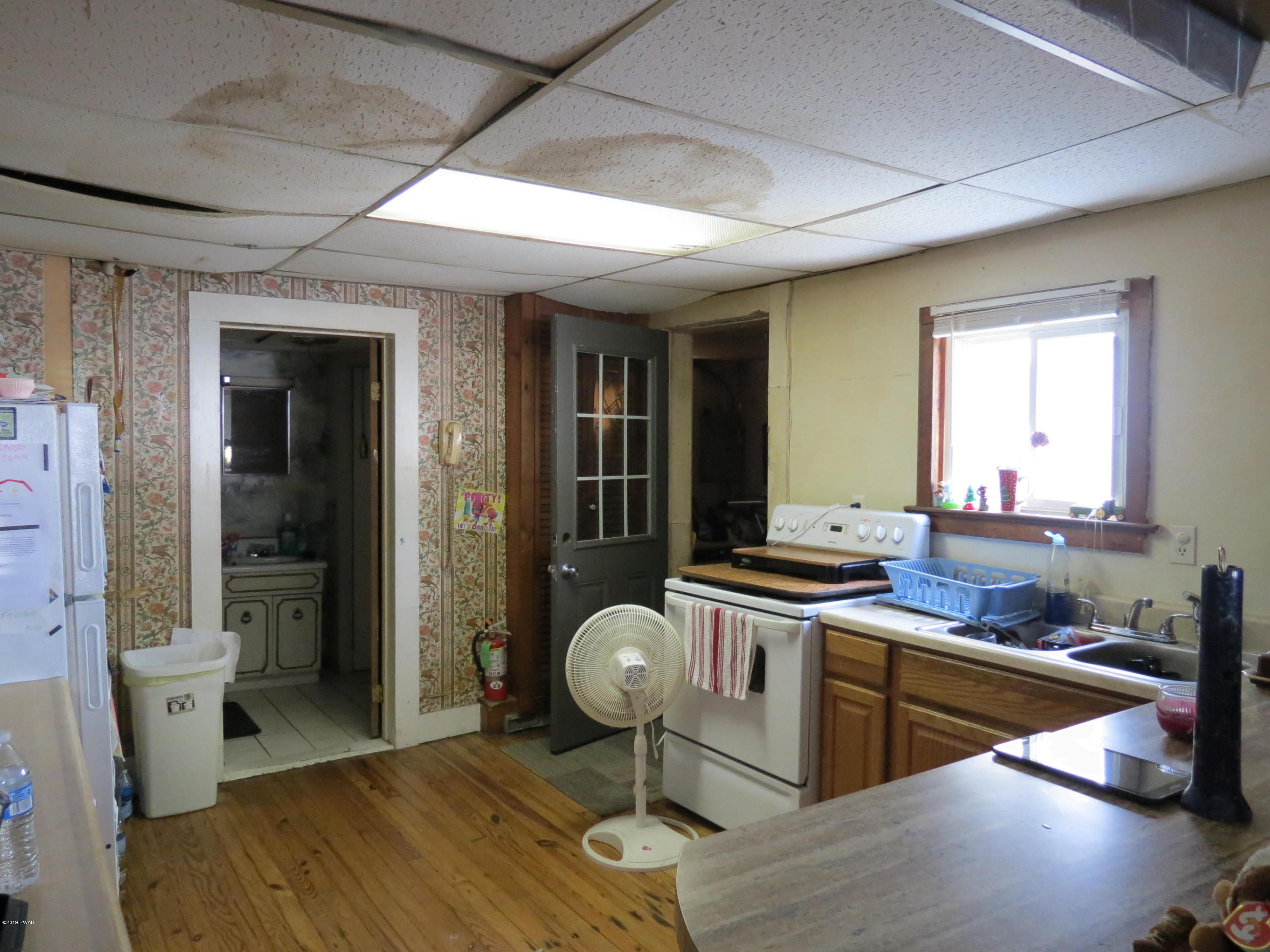 1038 Main Street Newfoundland, PA 18445 - Photo 7 of 13