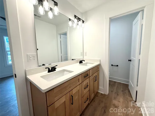 $389,900 | 2504 Lazy Oak Drive, Lancaster, SC 29720