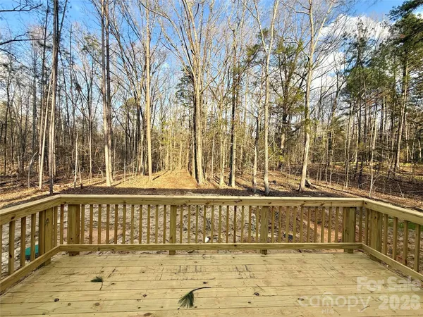 $389,900 | 2504 Lazy Oak Drive, Lancaster, SC 29720