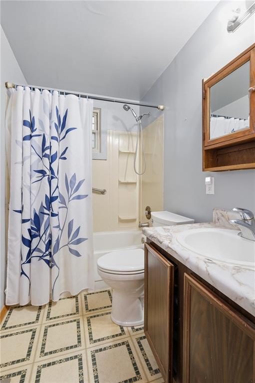 310 Celestial Drive Freedom, PA 15042 - Photo 23 of 39