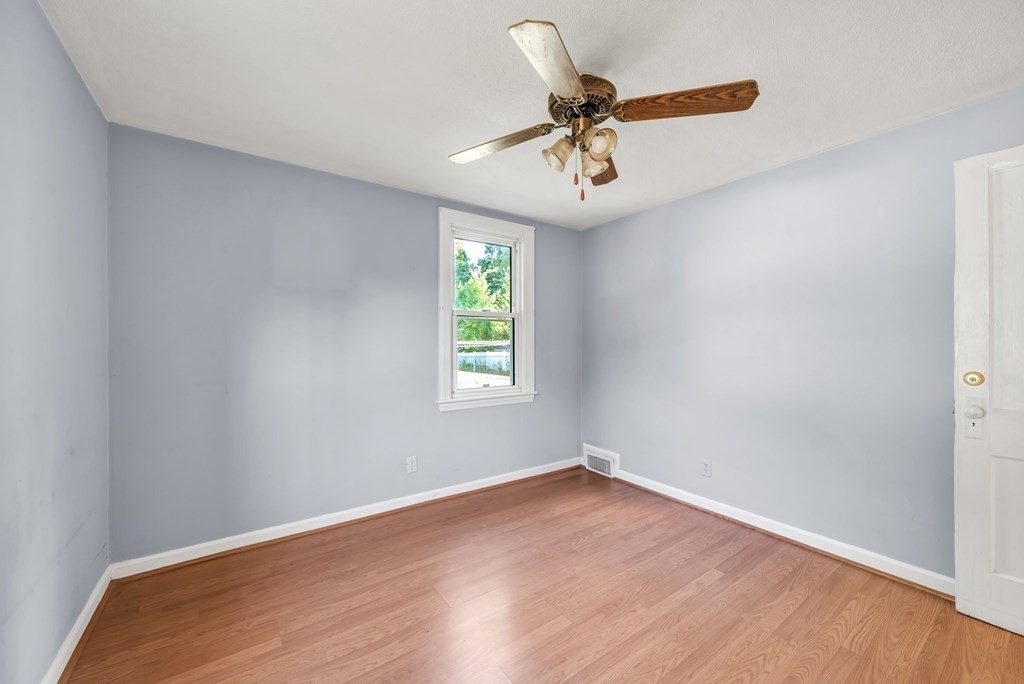 34 Ashley Road Holyoke, MA 01040 - Photo 25 of 32 Gallery Image 25