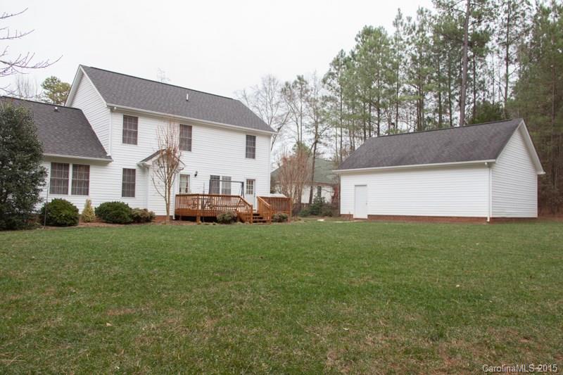 1611 Hunters Place Road York, SC 29745 - Photo 3 of 16 Gallery Image 3