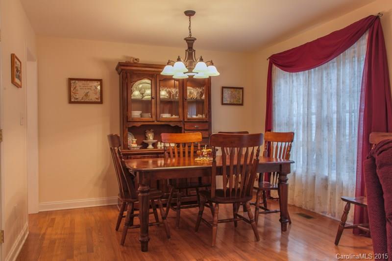 1611 Hunters Place Road York, SC 29745 - Photo 9 of 16 Gallery Image 9