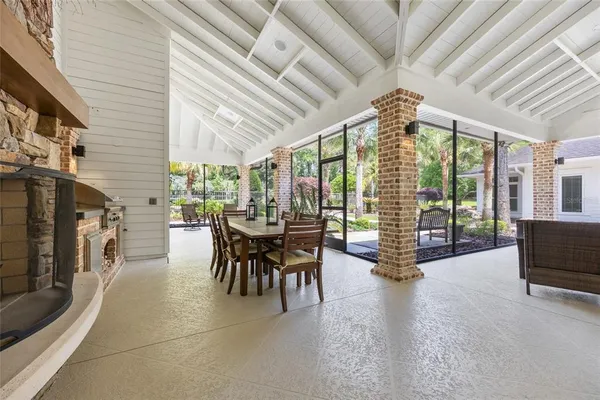 $2,238,000 | 7106 Northwest 18th Avenue, Gainesville, FL 32605