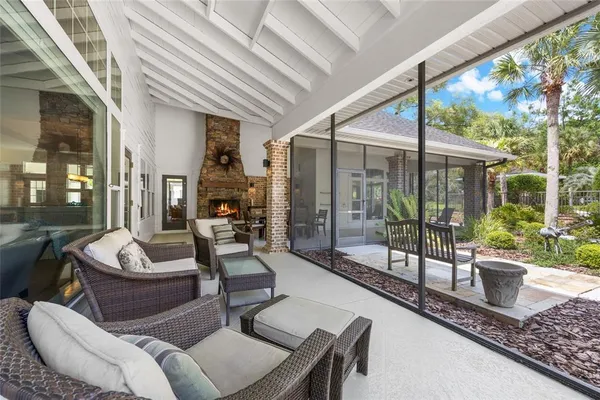 $2,238,000 | 7106 Northwest 18th Avenue, Gainesville, FL 32605