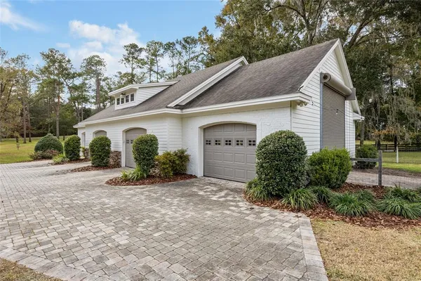 $2,238,000 | 7106 Northwest 18th Avenue, Gainesville, FL 32605