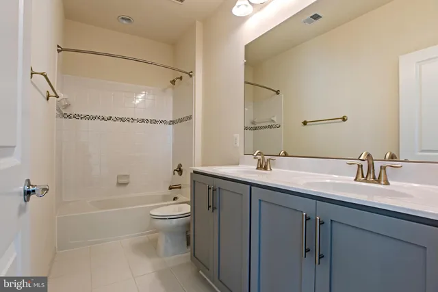 $1,312,400 | 8753 Southern Oaks Place, Lorton, VA 22079