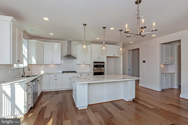 $1,312,400 | 8753 Southern Oaks Place, Lorton, VA 22079