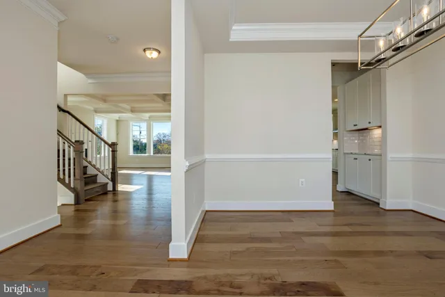 $1,312,400 | 8753 Southern Oaks Place, Lorton, VA 22079