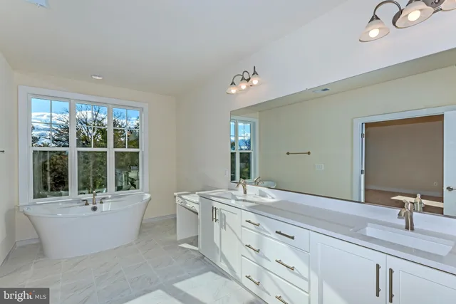 $1,312,400 | 8753 Southern Oaks Place, Lorton, VA 22079